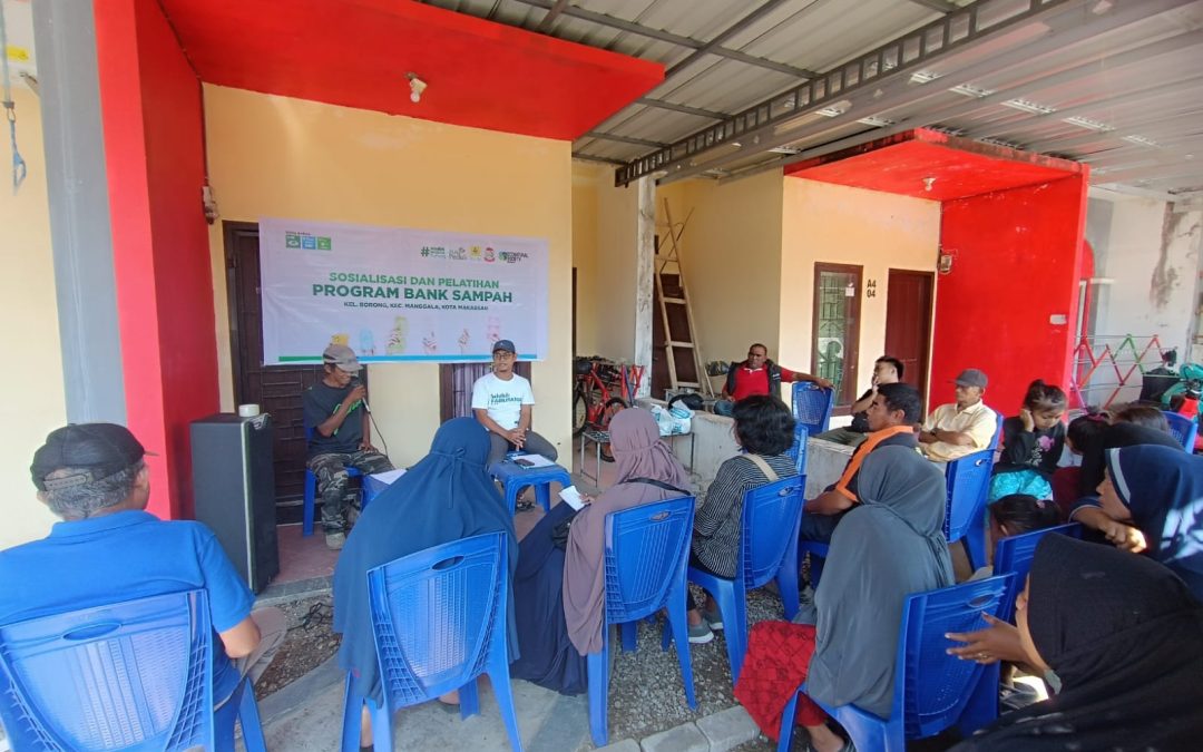 Sosialisasi Dan Pelatihan  manajemen bank Sampah